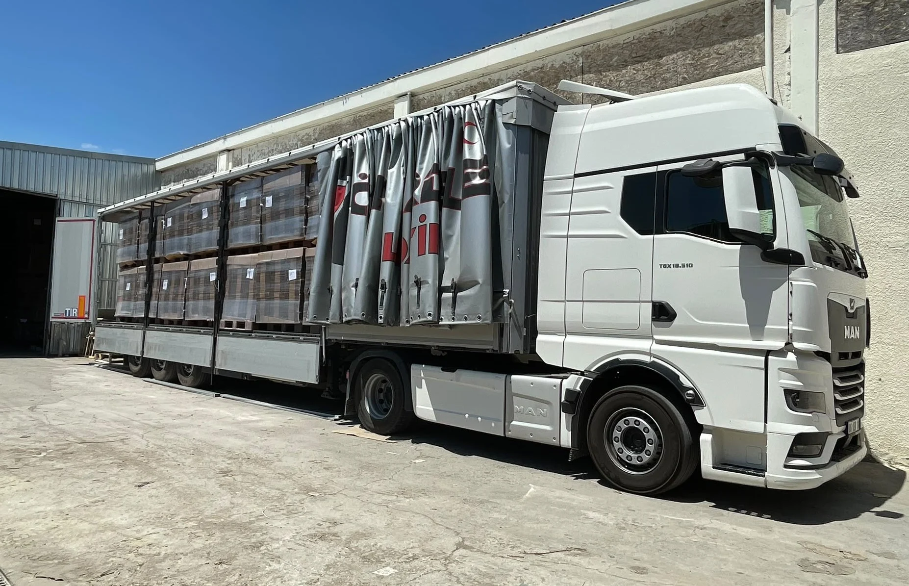 Komple Araç Taşımacılığında Doğru Araç Seçimi